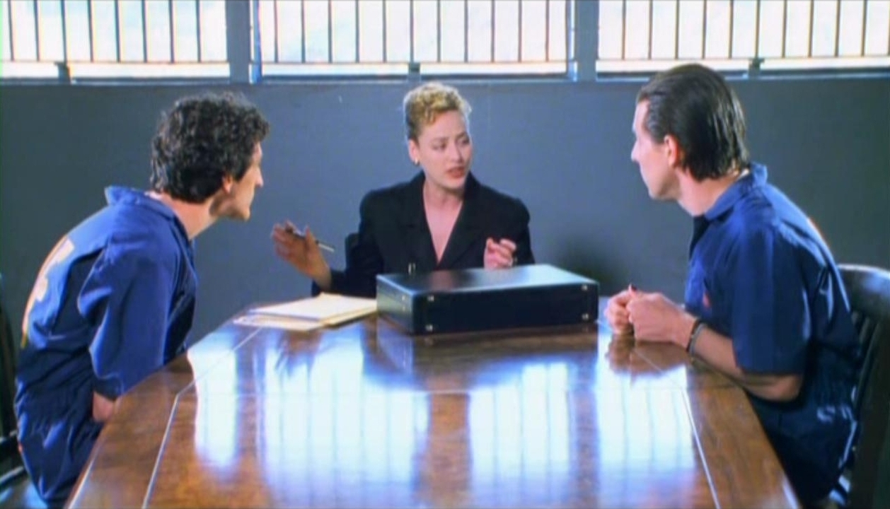 NobodyKnowsAnything2003_DVD-49.JPG