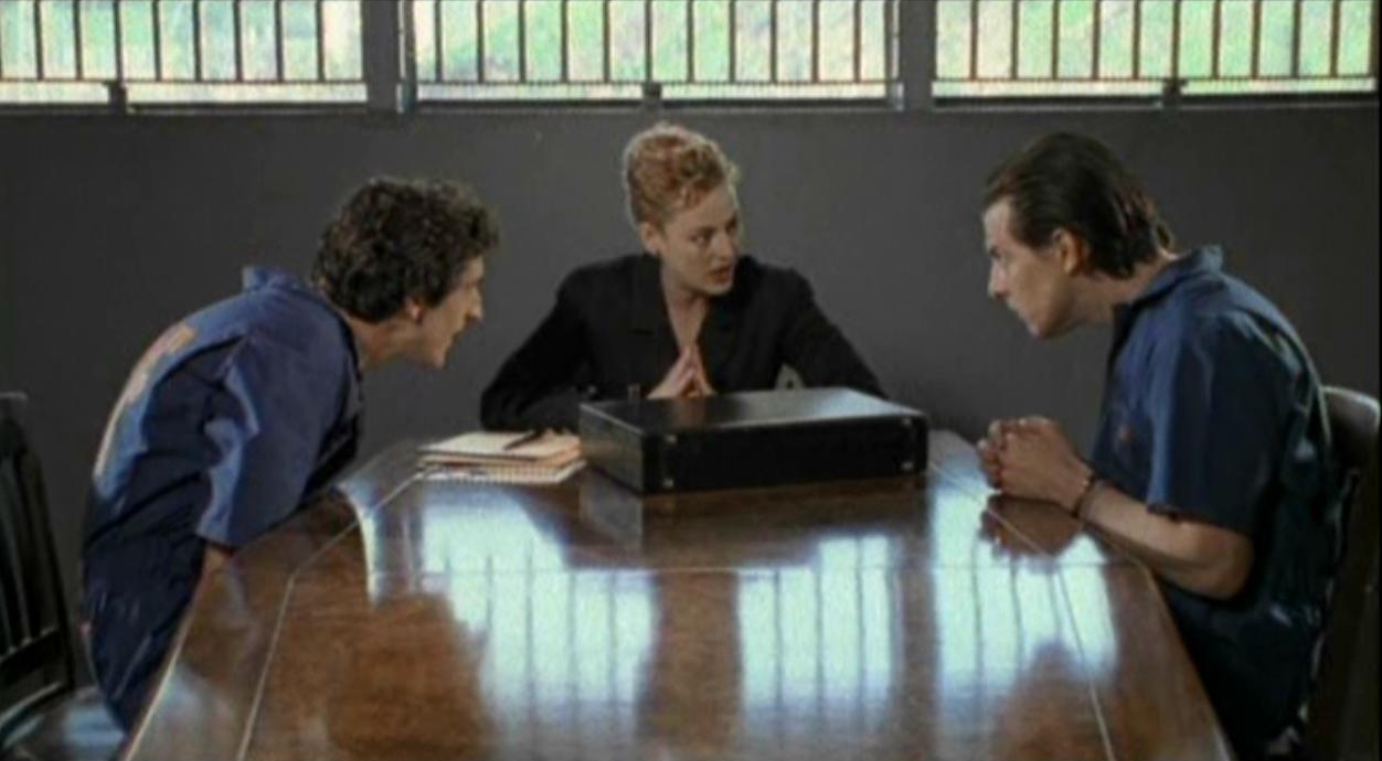 NobodyKnowsAnything2003_Trailer-7.JPG