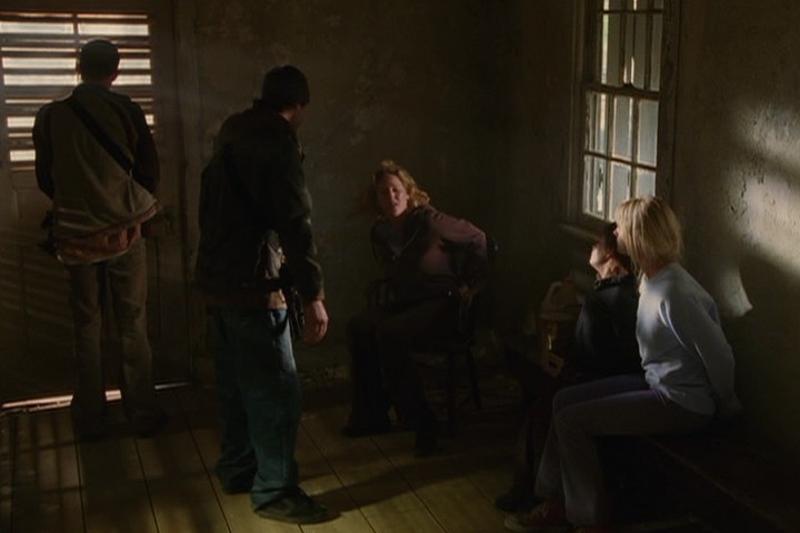 ScreenCaps2006_Firewall-588.jpg