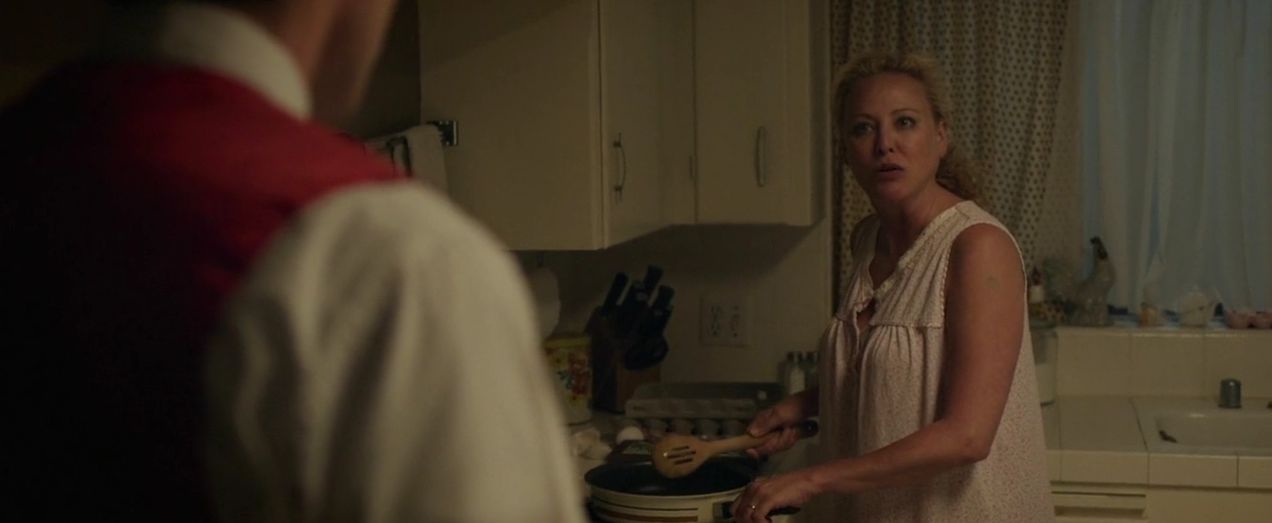 ScreenCaps-240.jpg