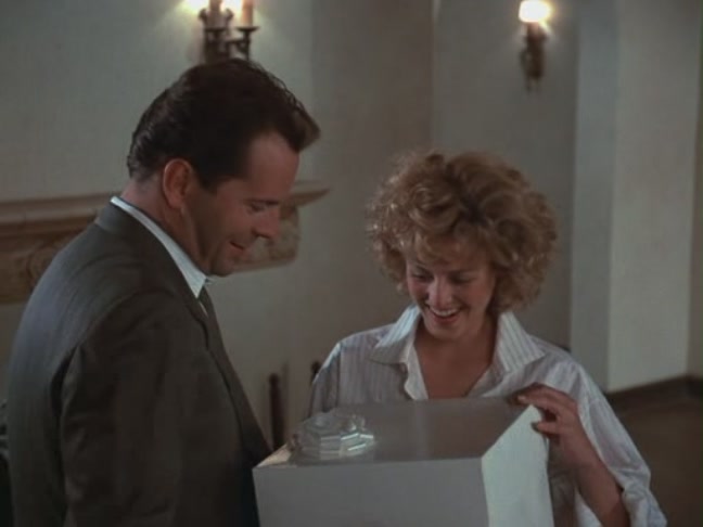 Moonlighting1989_ScreenCaps5x12-147.jpg