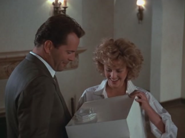 Moonlighting1989_ScreenCaps5x12-148.jpg