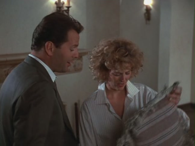 Moonlighting1989_ScreenCaps5x12-155.jpg