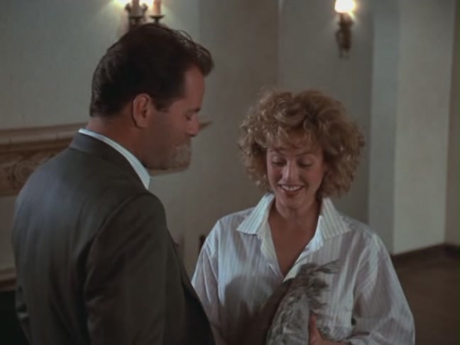 Moonlighting1989_ScreenCaps5x12-167.jpg
