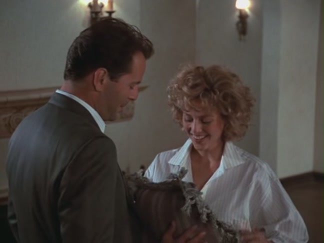 Moonlighting1989_ScreenCaps5x12-170.jpg