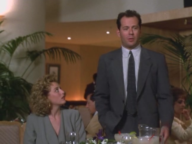 Moonlighting1989_ScreenCaps5x12-420.jpg