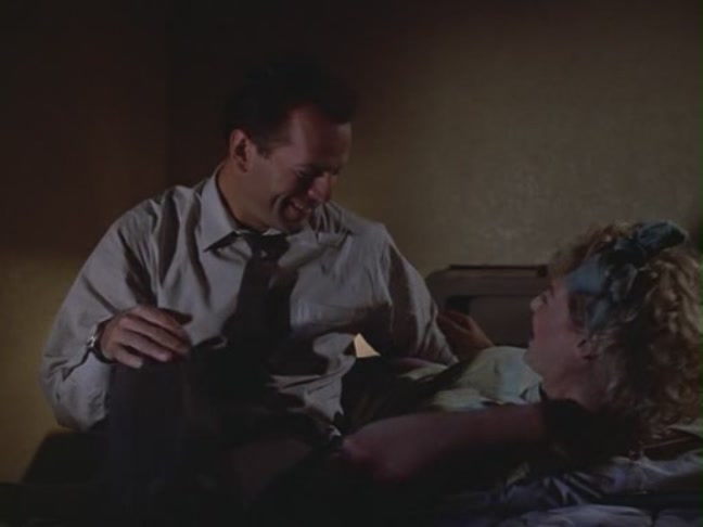 Moonlighting1989_ScreenCaps5x12-476.jpg