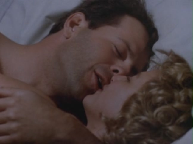 Moonlighting1989_ScreenCaps5x13-65.jpg