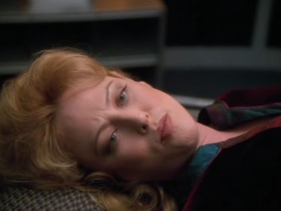 StarTrek1998_ScreenCaps_4x22-71.jpg