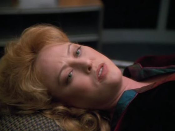 StarTrek1998_ScreenCaps_4x22-74.jpg