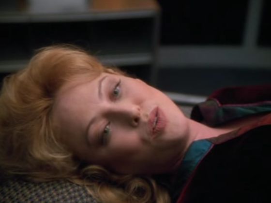 StarTrek1998_ScreenCaps_4x22-79.jpg