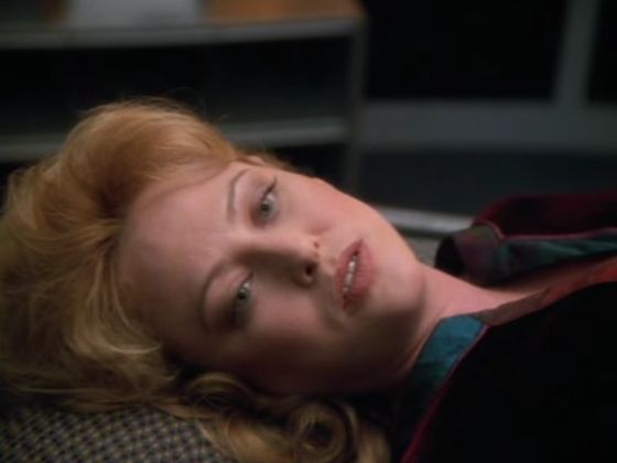 StarTrek1998_ScreenCaps_4x22-82.jpg