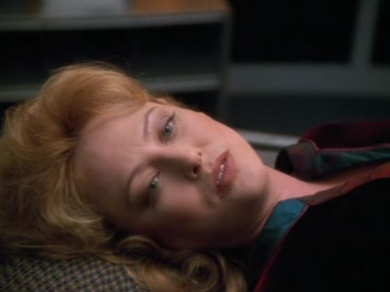 StarTrek1998_ScreenCaps_4x22-83.jpg