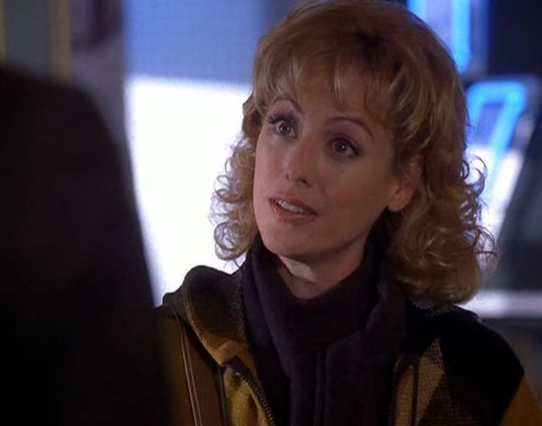 AmericanDreams2002_SreenCaps-1x4-15.jpg