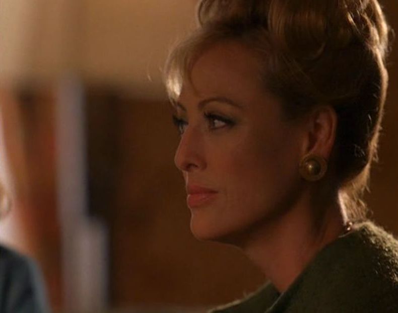 AmericanDreams2002_SreenCaps-1x4-78.jpg