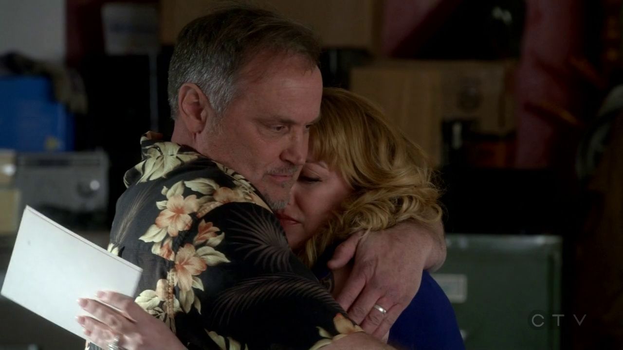ScreenCaps_1x01-429.jpg