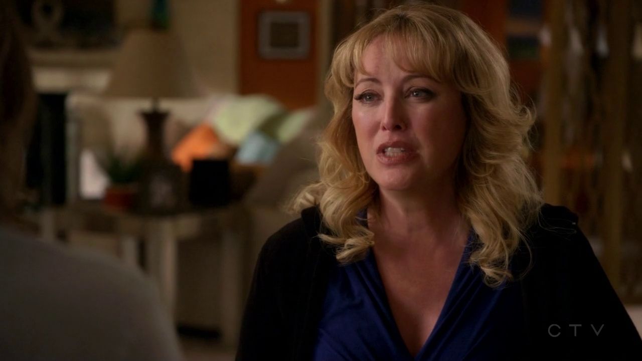 ScreenCaps_1x01-604.jpg