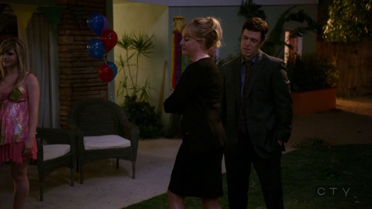 ScreenCaps_1x01-952.jpg