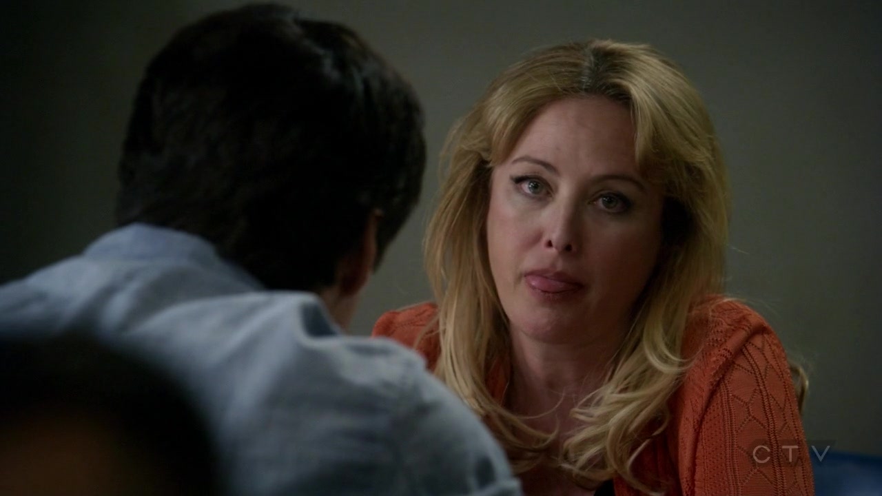ScreenCaps_1x02-224.jpg