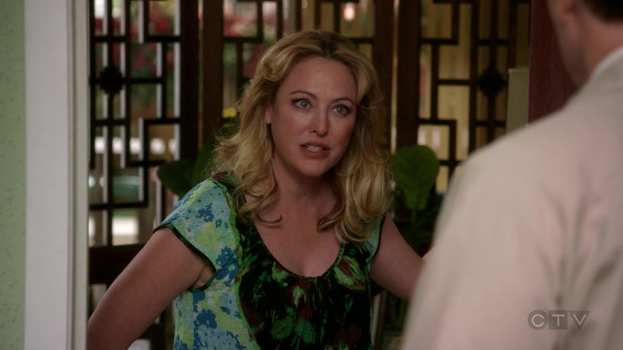 ScreenCaps_1x02-312.jpg