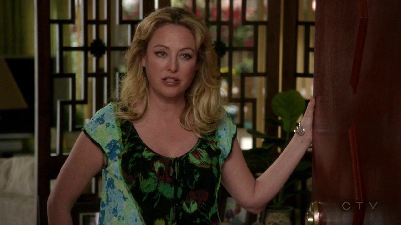 ScreenCaps_1x02-315.jpg