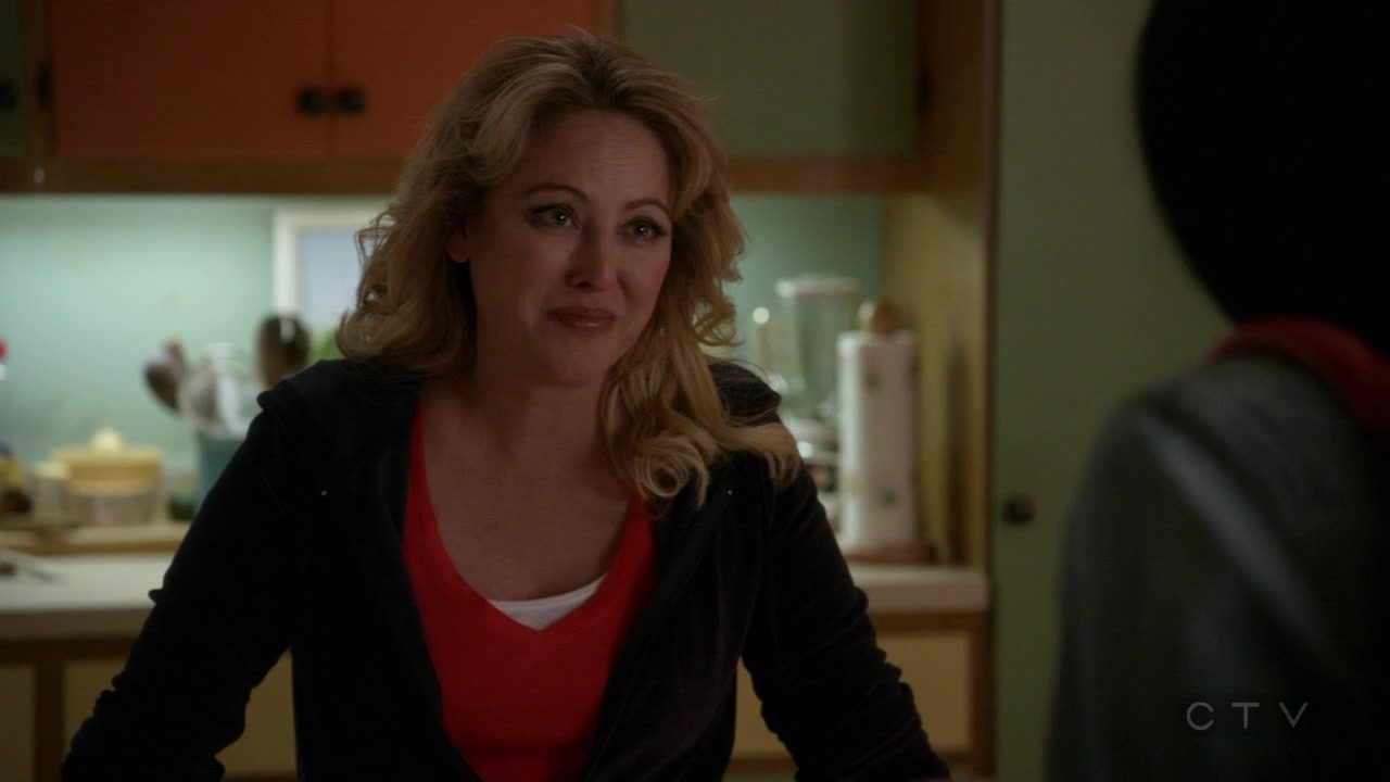 ScreenCaps_1x02-423.jpg