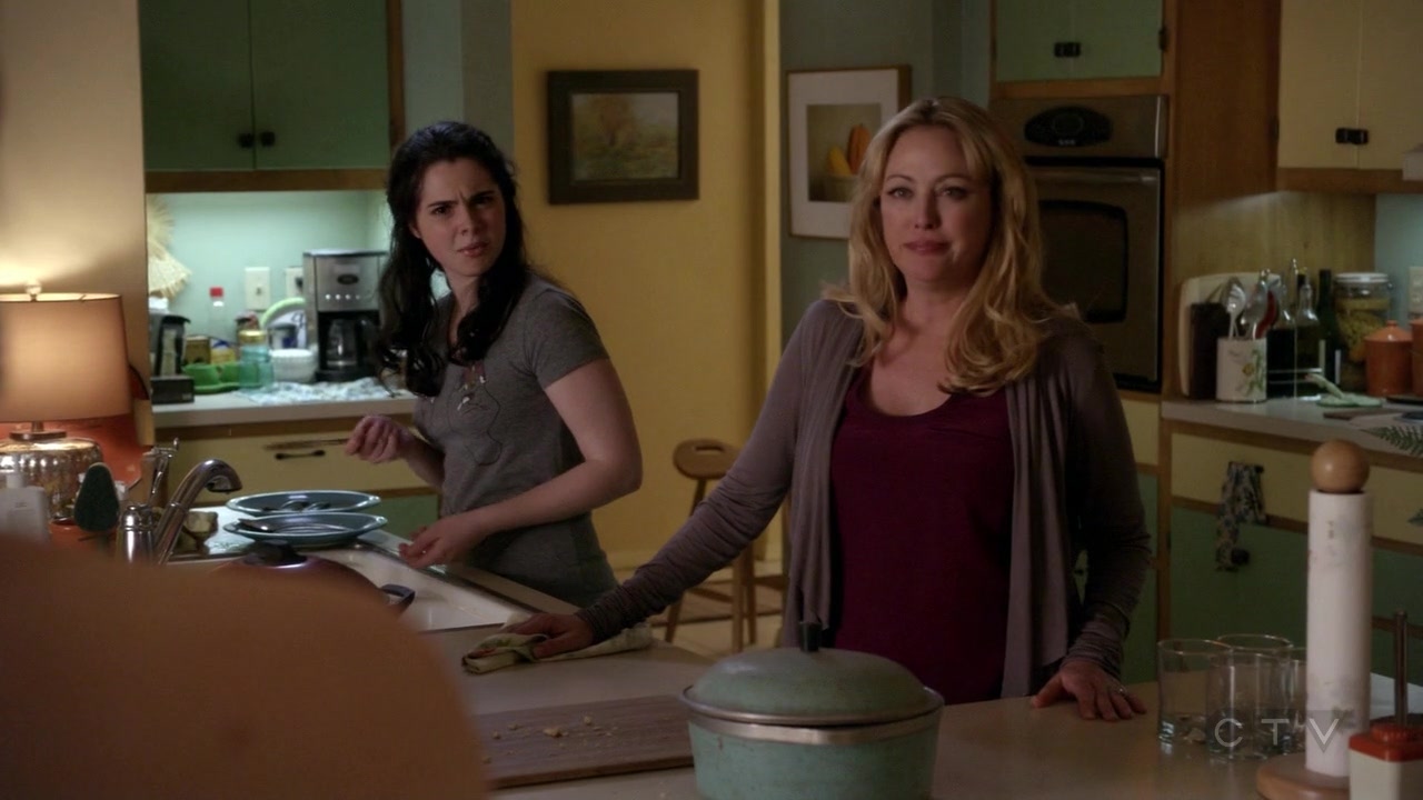 ScreenCaps_1x03-132.jpg