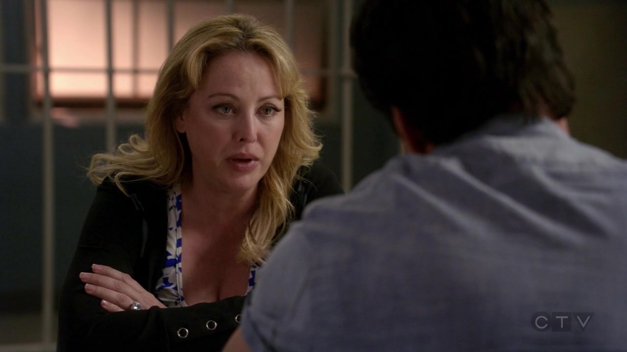 ScreenCaps_1x03-263.jpg