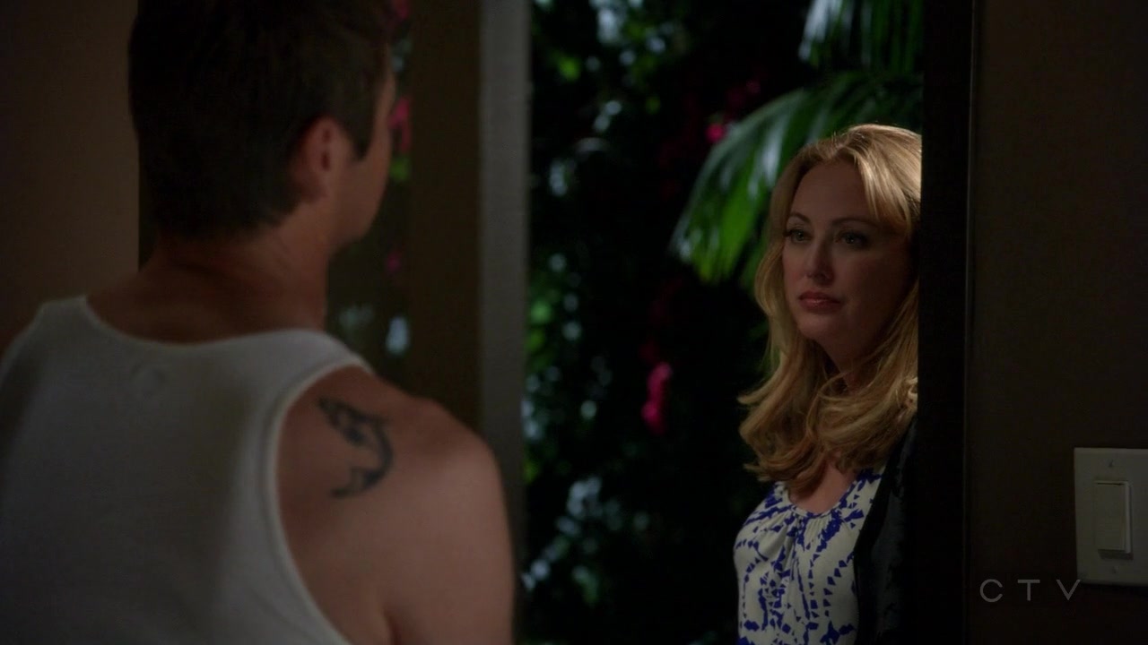 ScreenCaps_1x03-280.jpg