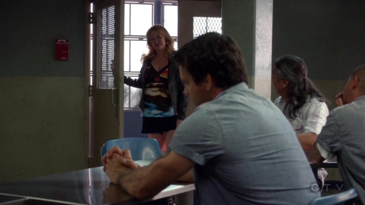 ScreenCaps_1x03-476.jpg