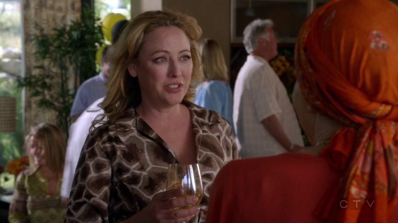 ScreenCaps_1x03-48.jpg