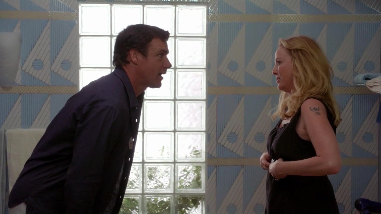 ScreenCaps_1x04-112.jpg