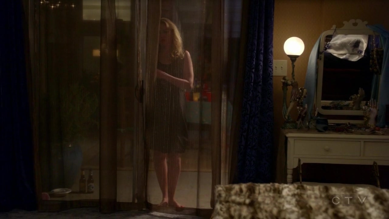 ScreenCaps_1x04-295.jpg