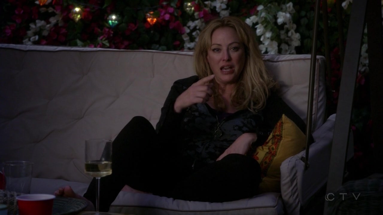 ScreenCaps_1x04-394.jpg