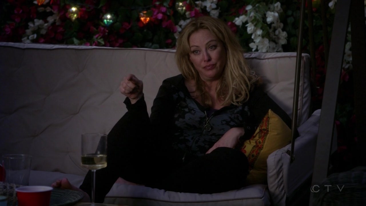 ScreenCaps_1x04-397.jpg