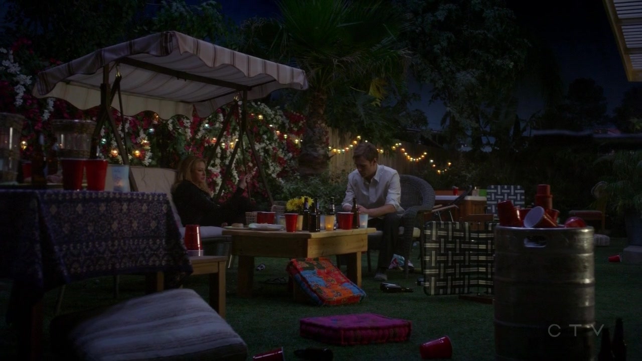 ScreenCaps_1x04-533.jpg