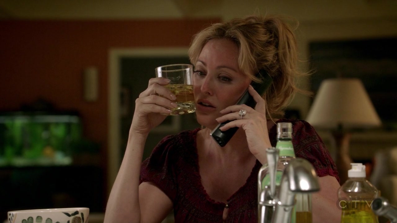 ScreenCaps_1x05-115.jpg