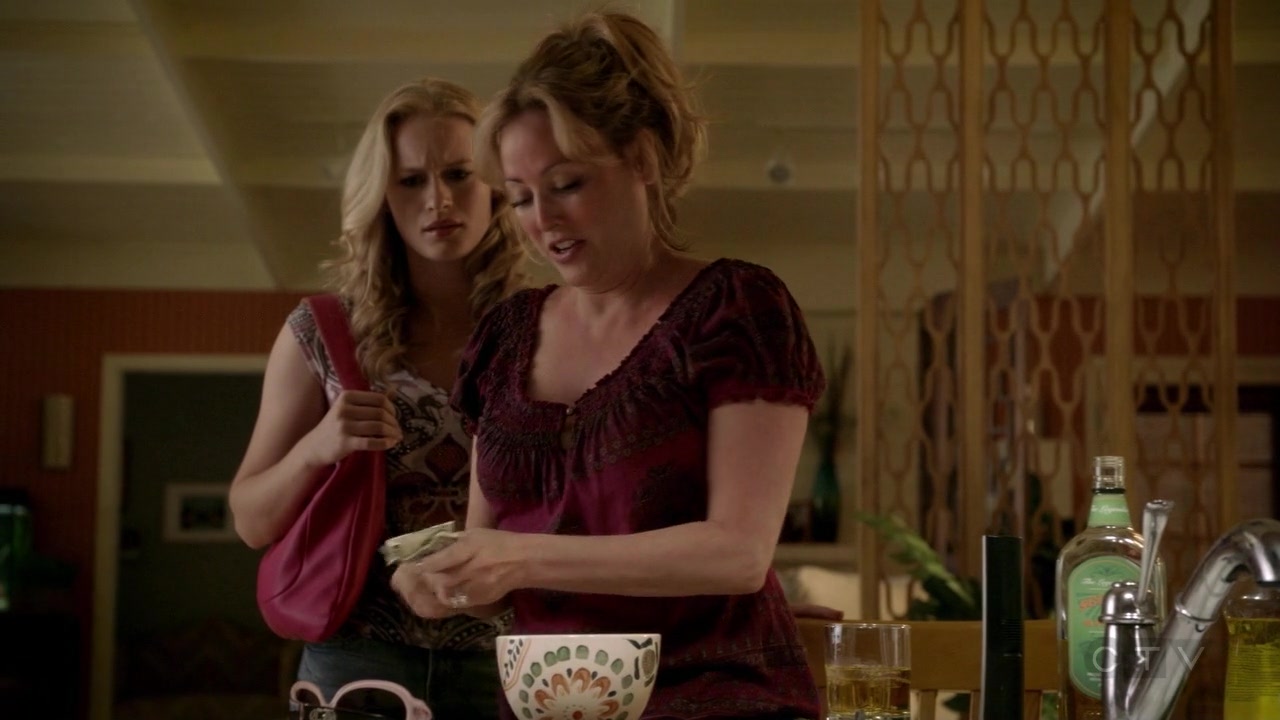 ScreenCaps_1x05-143.jpg