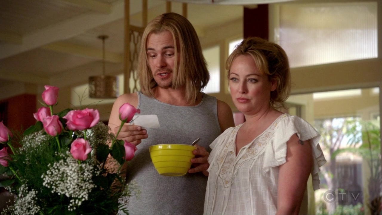 ScreenCaps_1x05-156.jpg ScreenCaps_1x05-156.jpg
