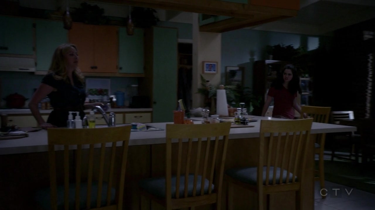 ScreenCaps_1x05-16.jpg