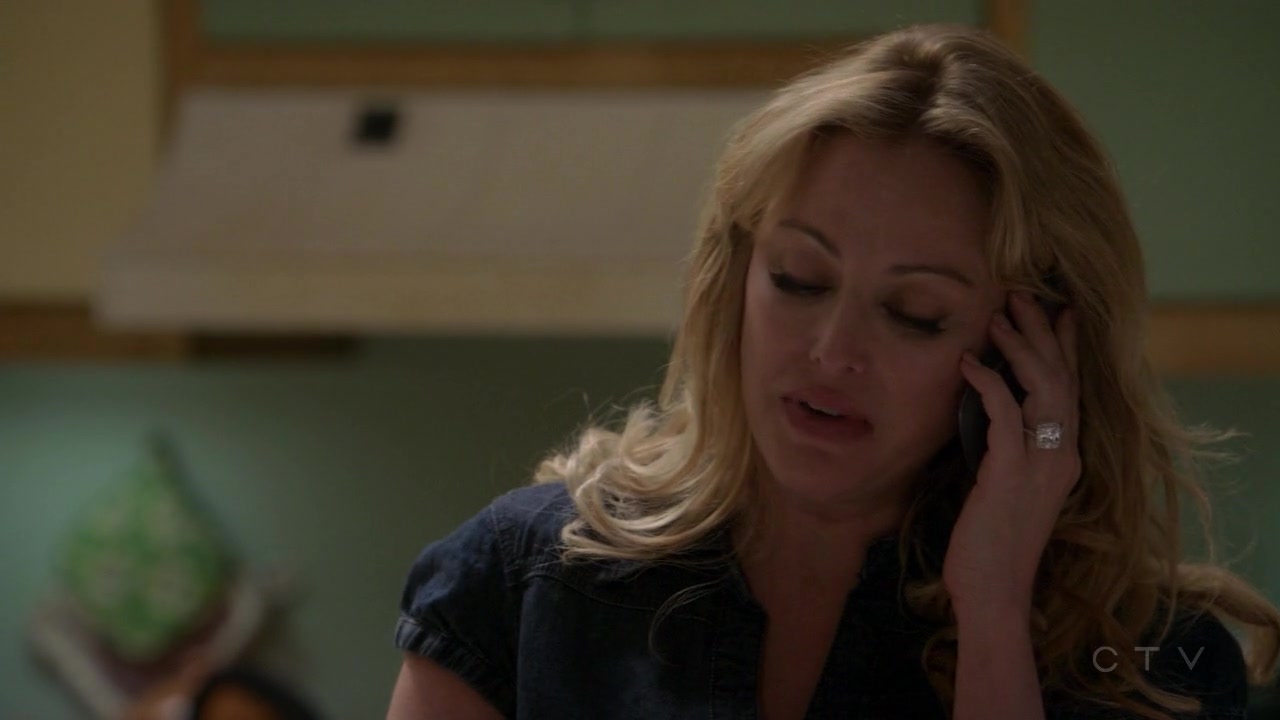 ScreenCaps_1x05-2.jpg