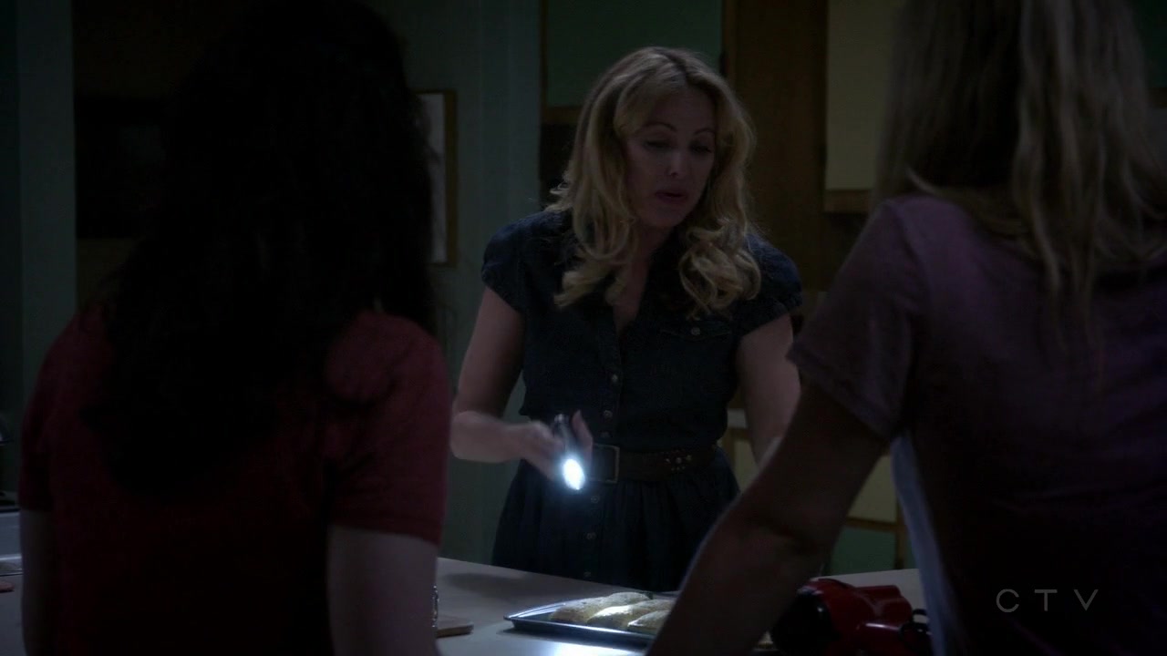 ScreenCaps_1x05-23.jpg