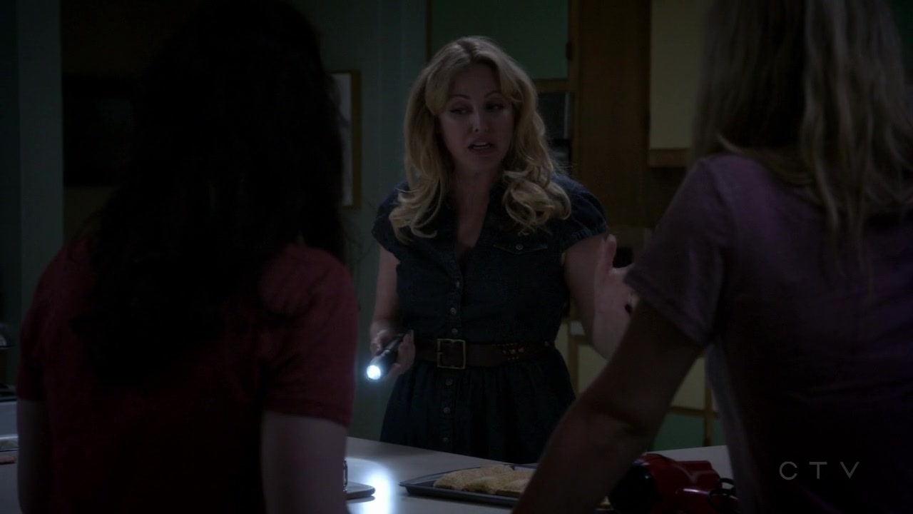 ScreenCaps_1x05-24.jpg