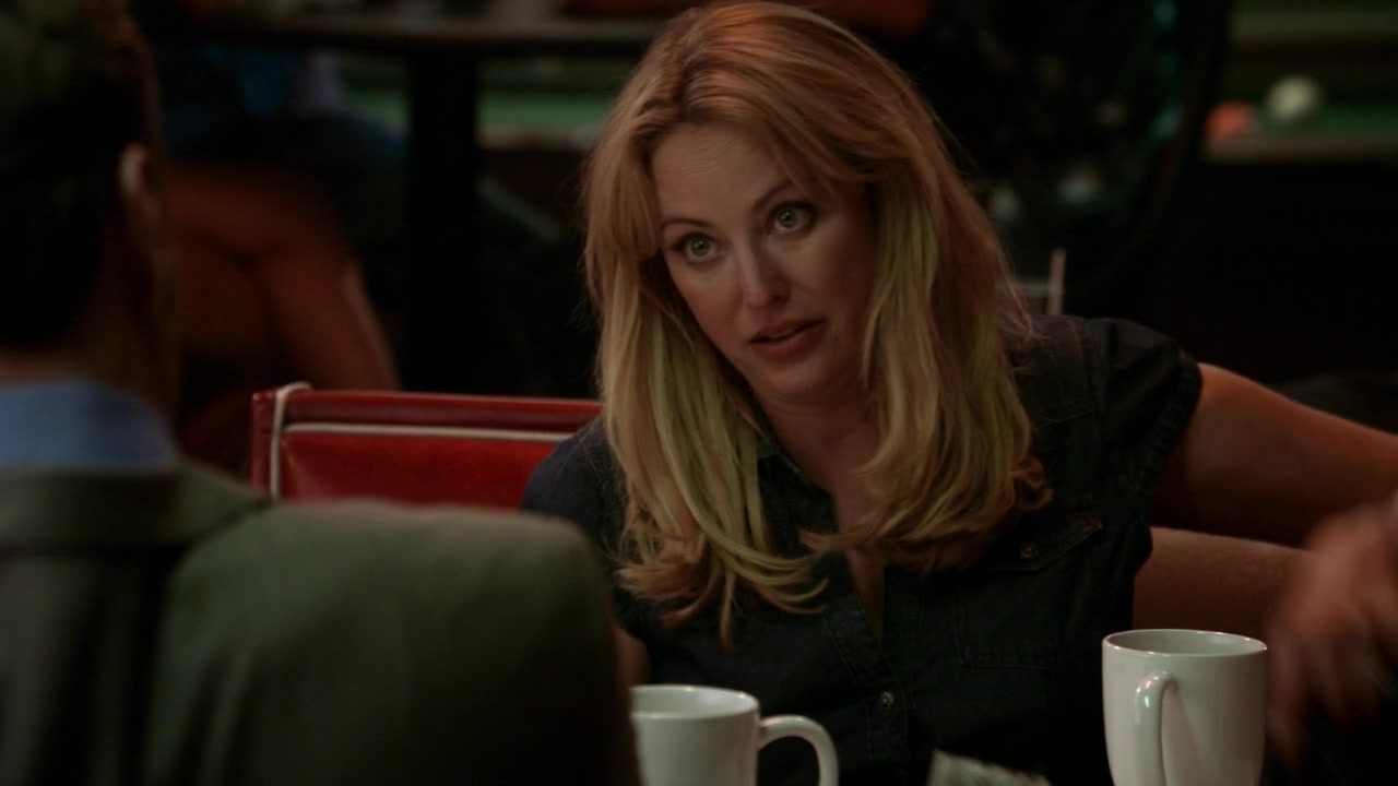 ScreenCaps_1x05-27.jpg