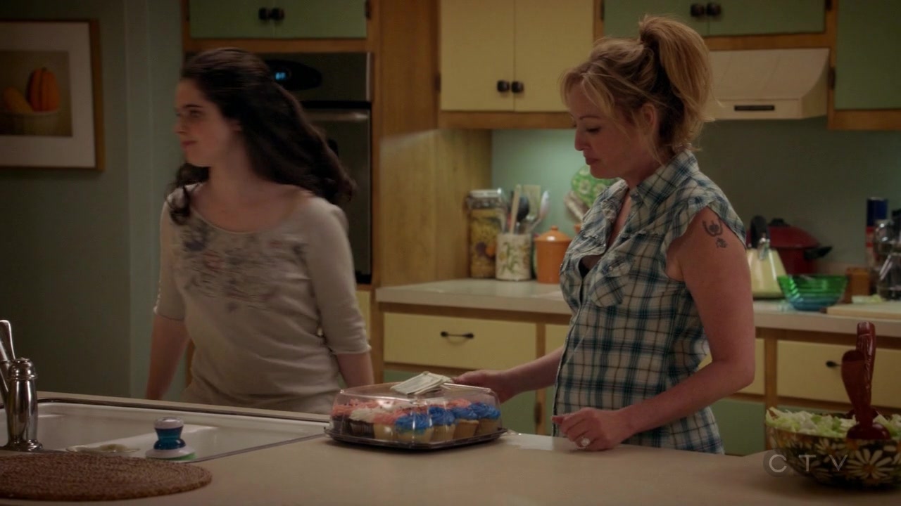 ScreenCaps_1x05-297.jpg ScreenCaps_1x05-297.jpg