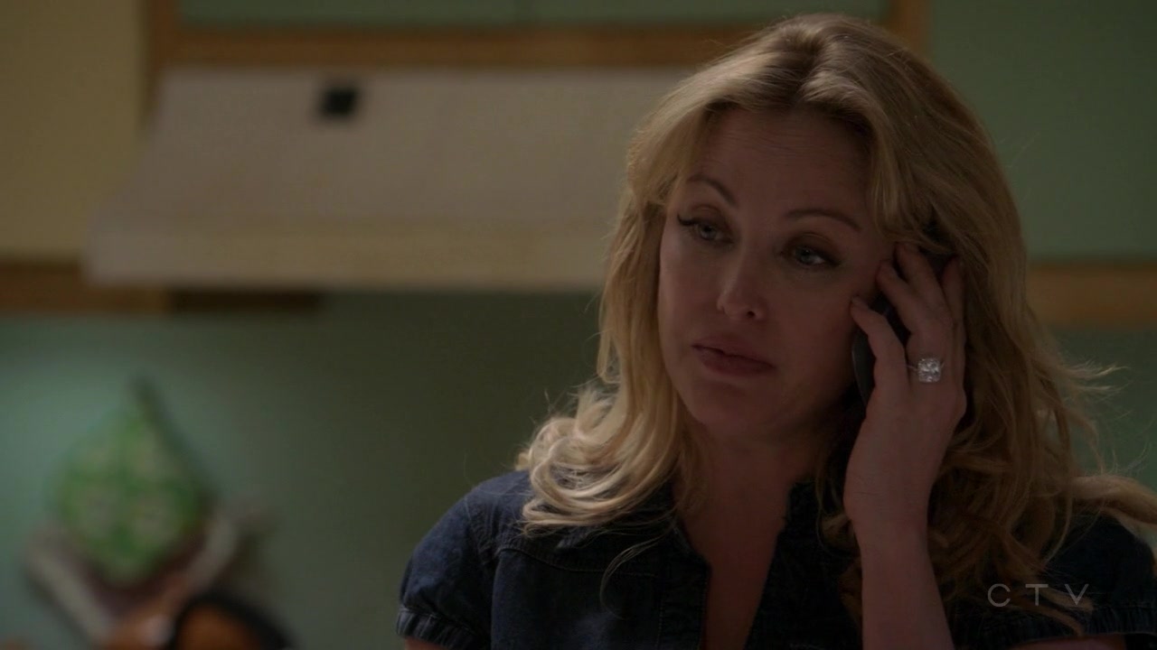 ScreenCaps_1x05-3.jpg ScreenCaps_1x05-3.jpg