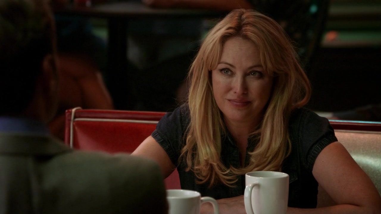 ScreenCaps_1x05-45.jpg