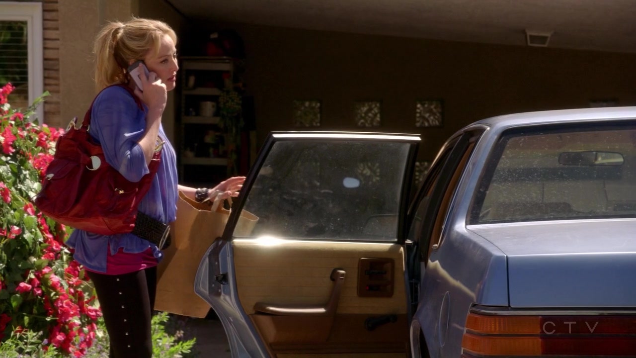 ScreenCaps_1x05-75.jpg
