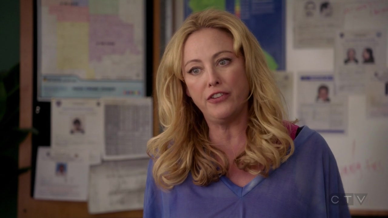 ScreenCaps_1x05-85.jpg