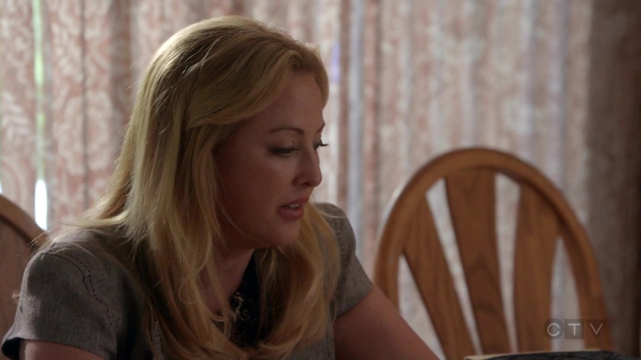 ScreenCaps_1x06-102.jpg
